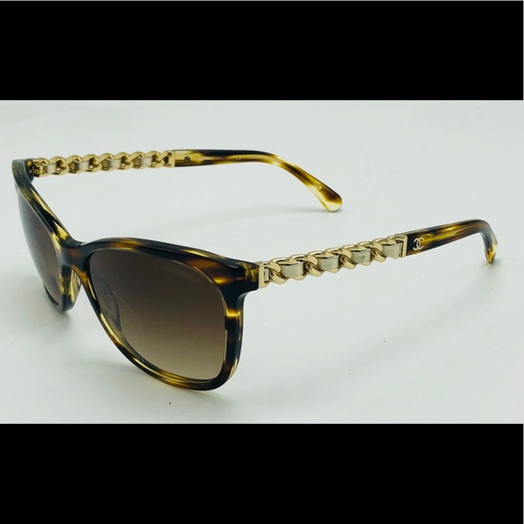 CHANEL Accessories - New Marble Brown CHANEL Sunglasses 5260-Q